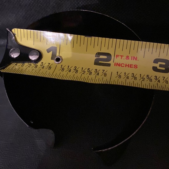 #5- Vintage Pewter engraved design cuff bracelet - Picture 7 of 8